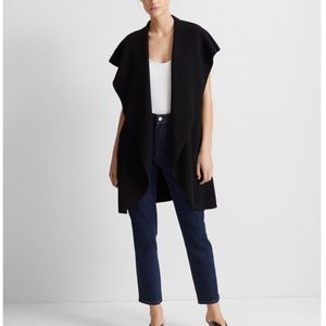 Club Monaco Delaynee sweater vest in black